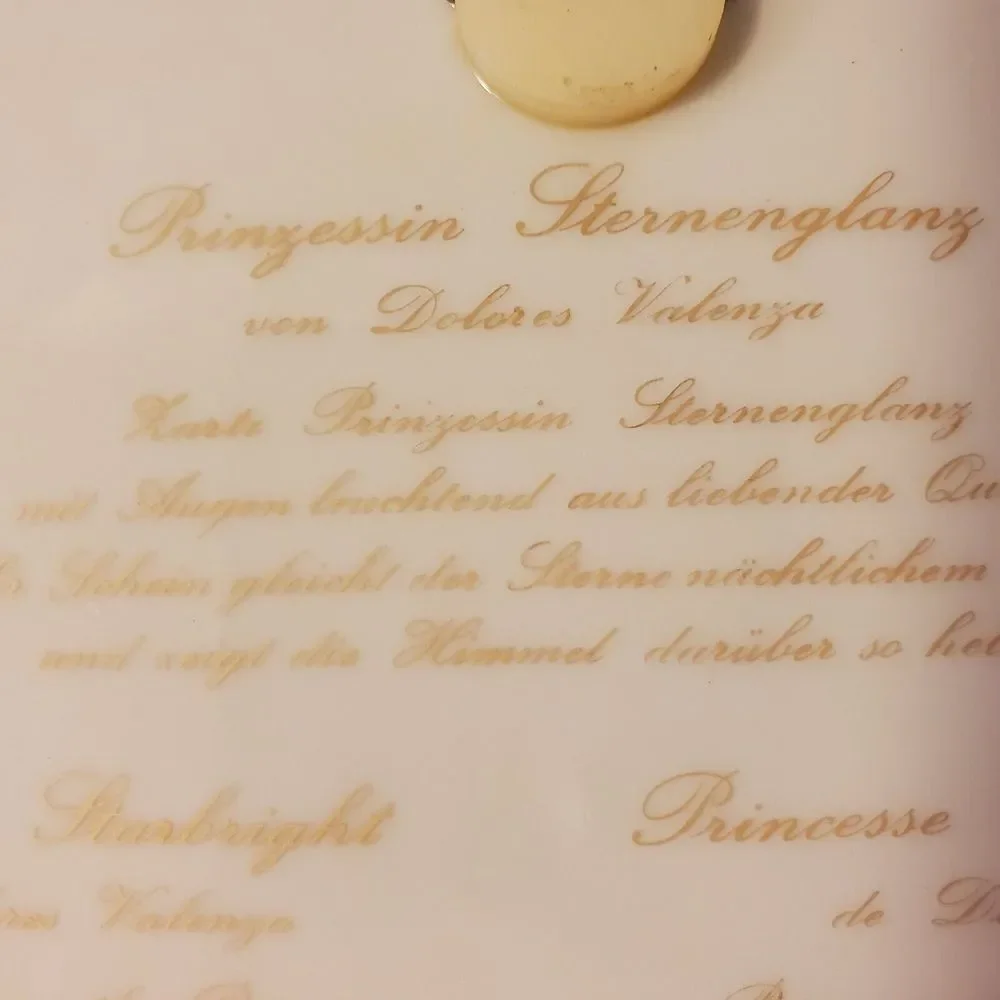 HUTSCHENREUTHER #255 Wall Plate W/BOX Princess STARBRIGHT Dolores Valenza